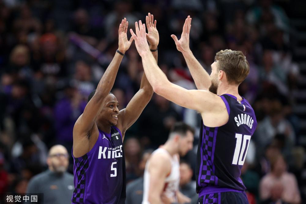 由于所处的 由于所处的